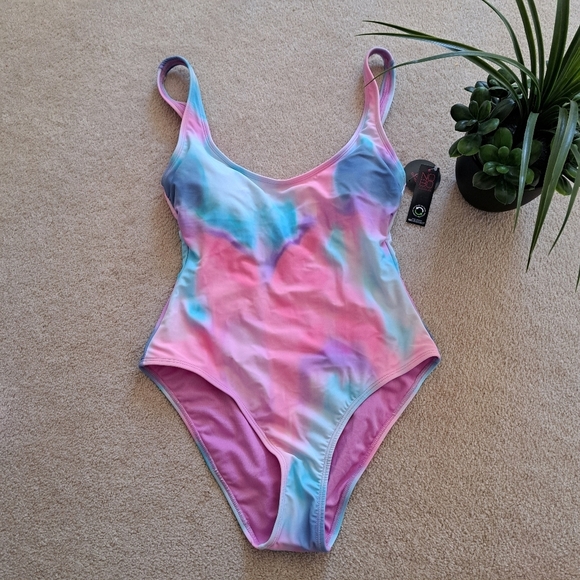 ❤️ No Boundaries Swimsuit Tie-Dye One Piece Bathing Suit Pink Blue NWT - Picture 4 of 15